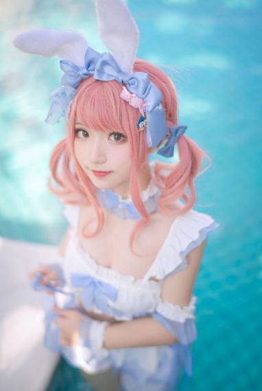 亚洲欧美人妖_DVD全集免费播放